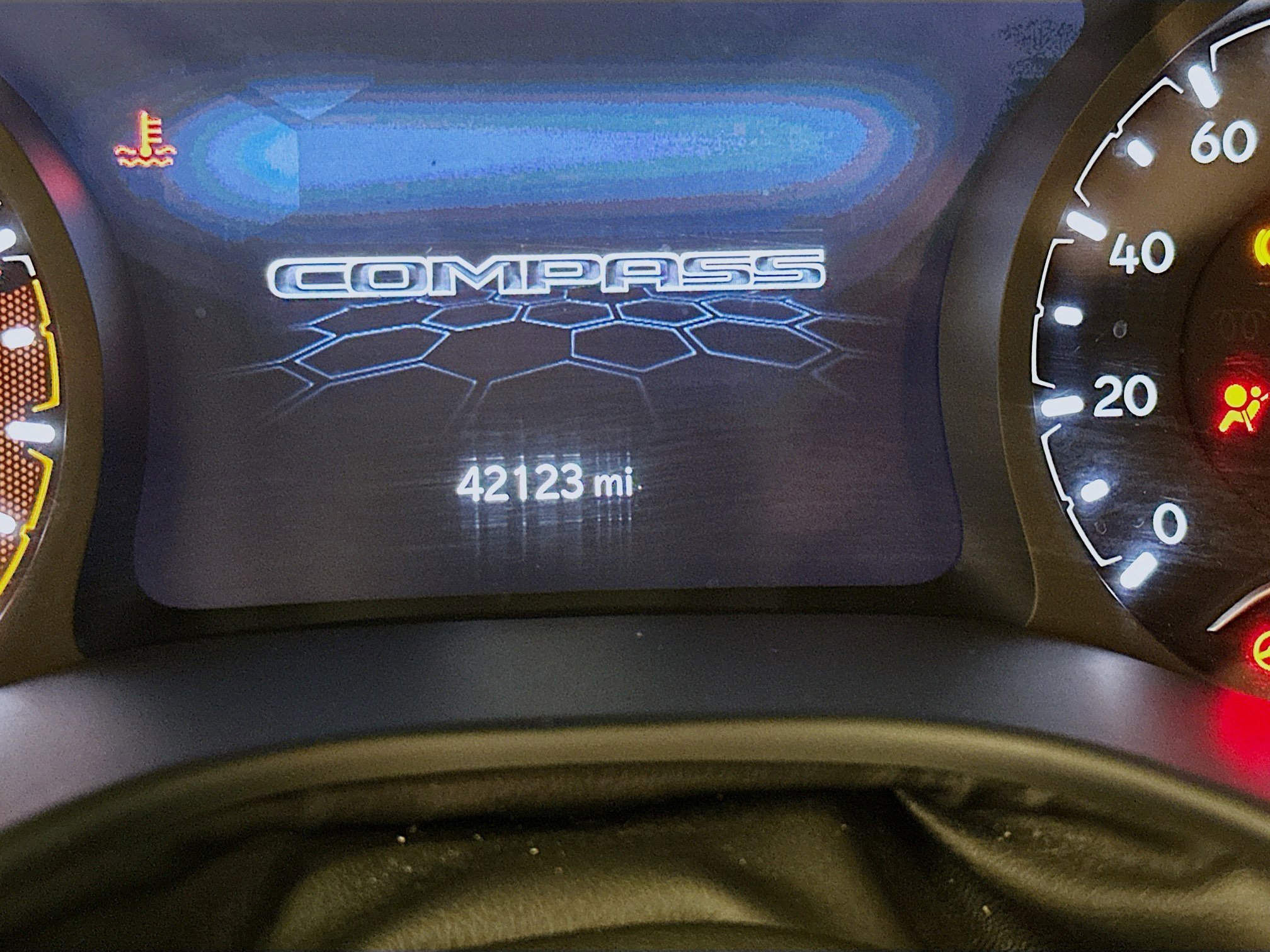 Used 2025 Jeep Compass Limited image 19