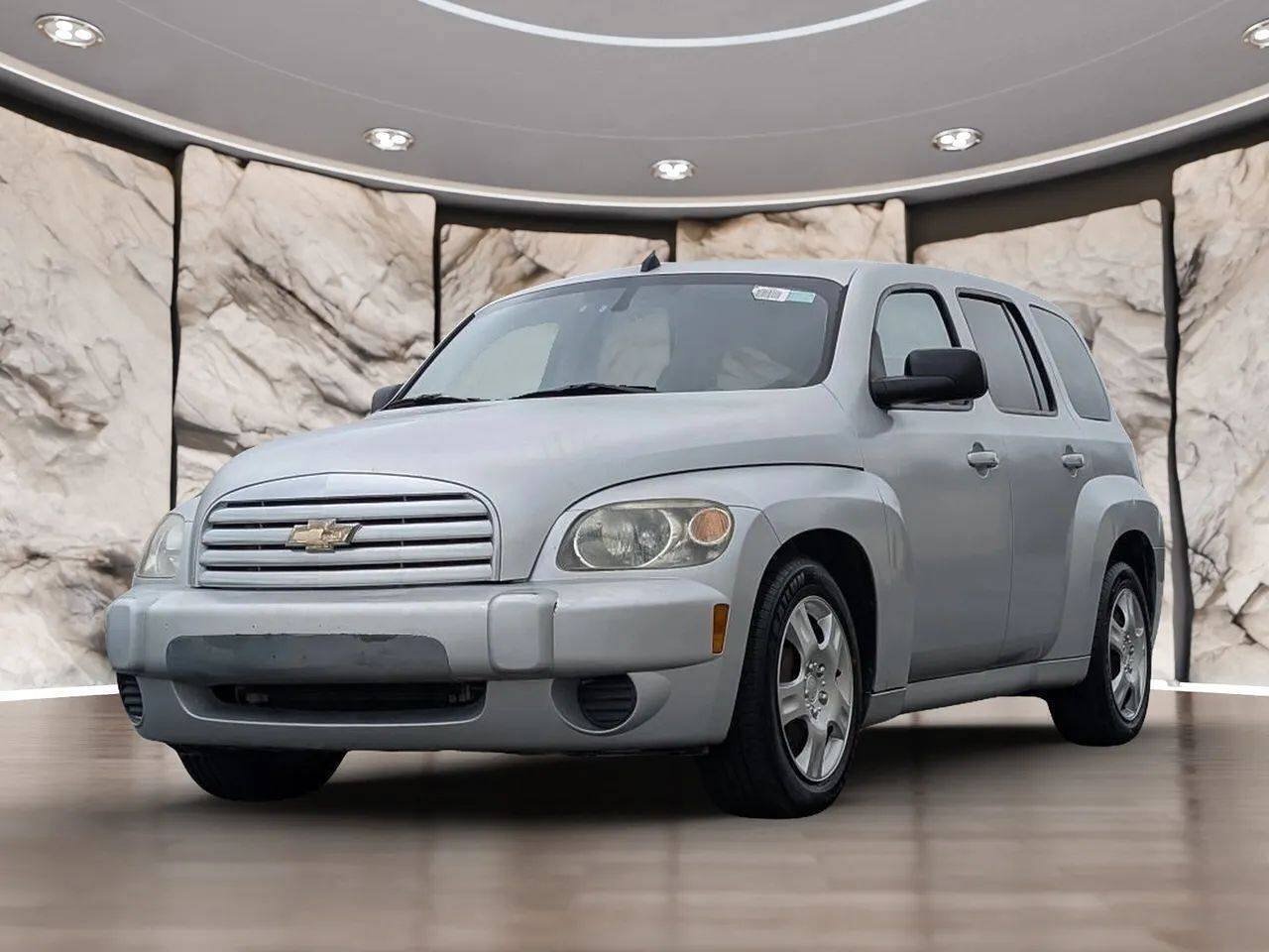Used 2011 Chevrolet HHR LS FWD image 2