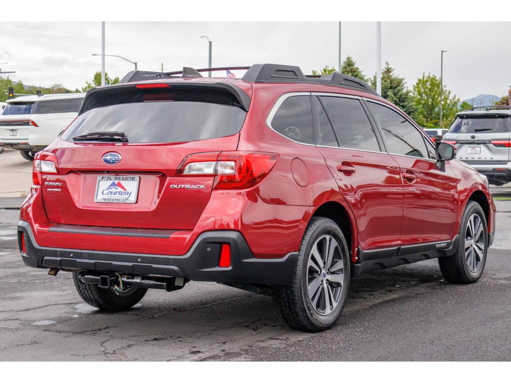 Used 2019 Subaru Outback 2.5i Limited AWD/4WD image 3