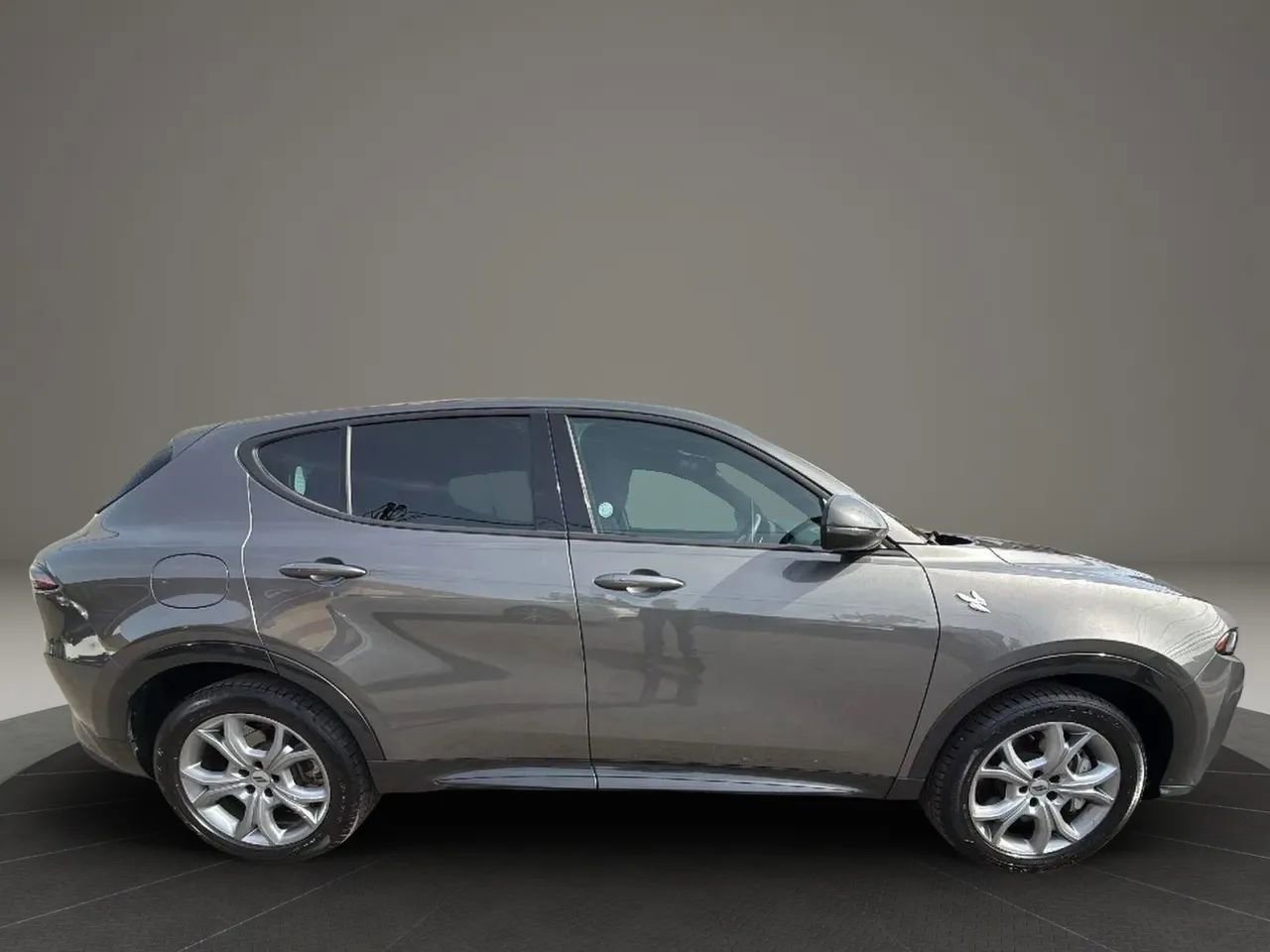 Used 2024 Dodge Hornet R/T image 4