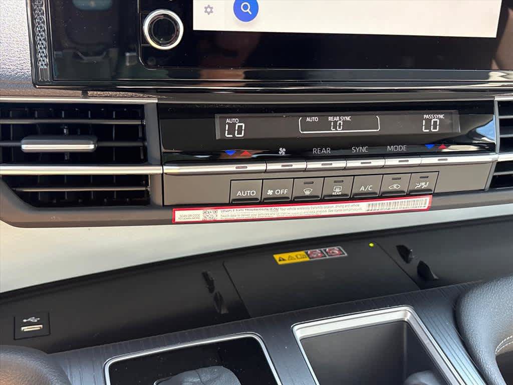 New 2026 Toyota Sienna LE FWD image 15