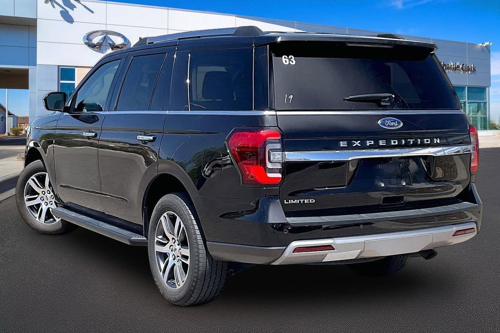 Used 2024 Ford Expedition Limited RWD image 12