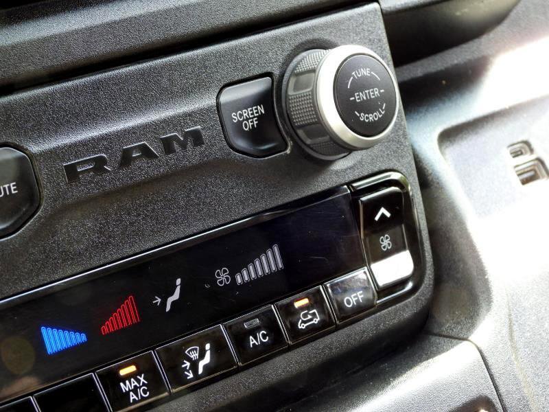 Used 2023 RAM ProMaster 2500 image 50