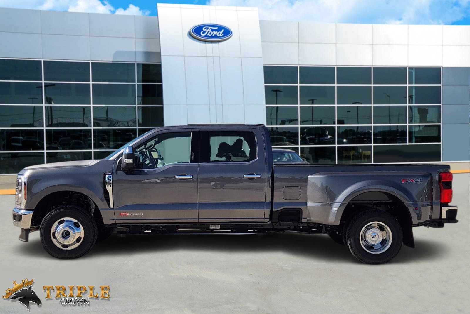 New 2027 Ford F350 Lariat w/ Lariat Premium Package AWD/4WD image 3