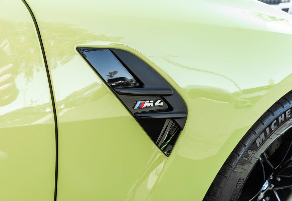 Used 2024 BMW M4 Coupe w/ Executive Package RWD image 4
