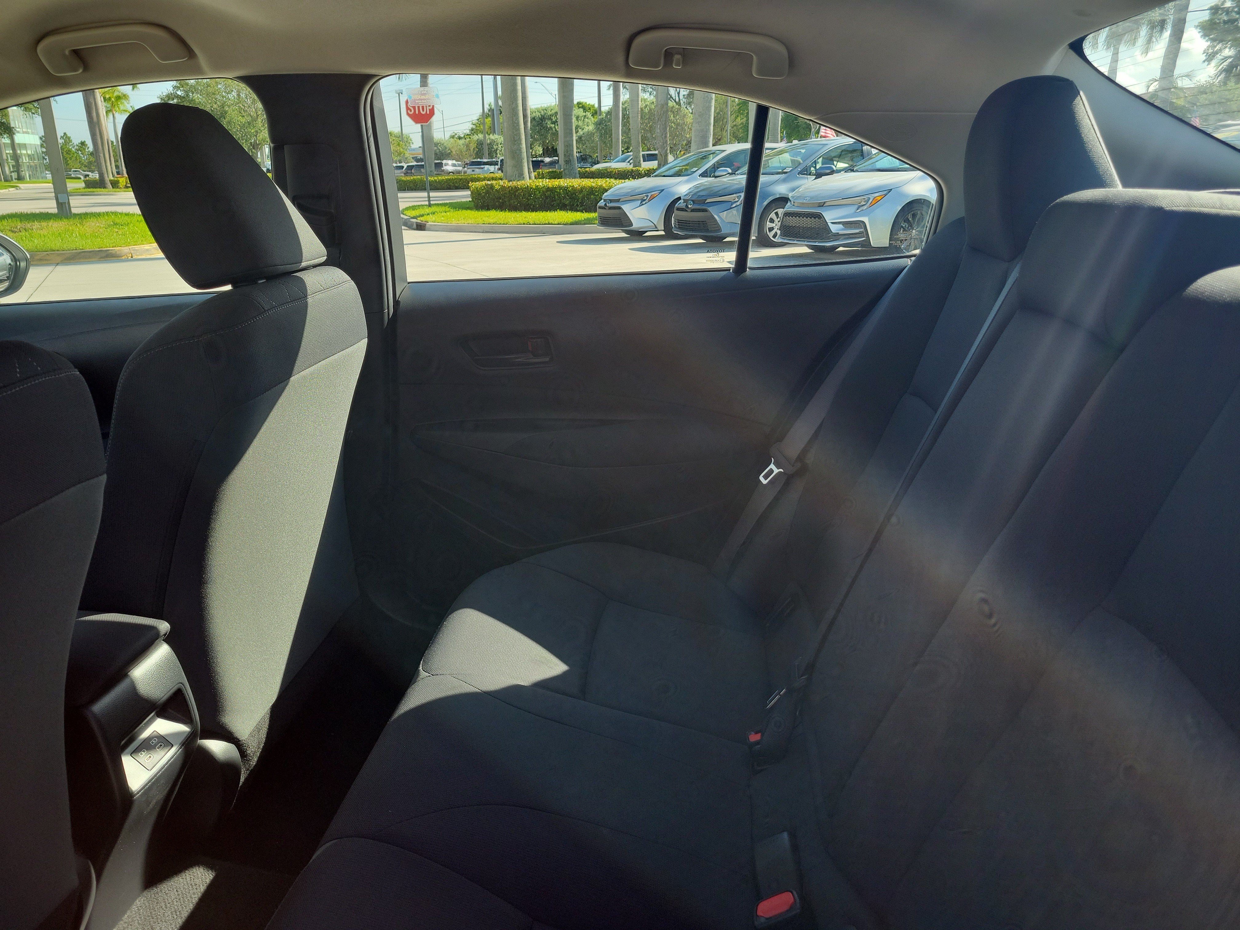 Used 2024 Toyota Corolla LE FWD image 14