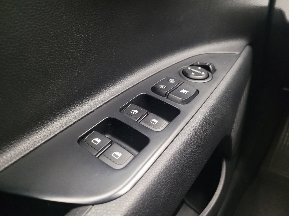 Used 2021 Kia Rio S image 27