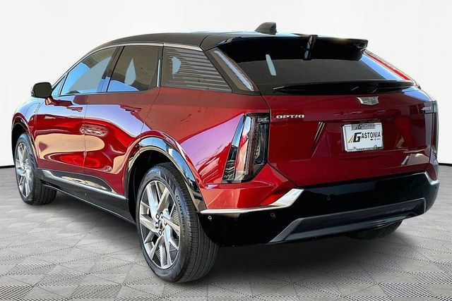 New 2026 Cadillac Optiq Luxury 1 RWD image 4