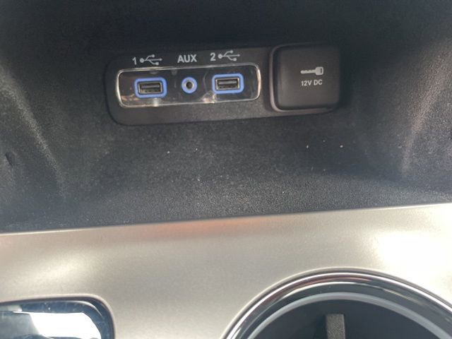 Used 2021 Jeep Grand Cherokee Altitude image 28