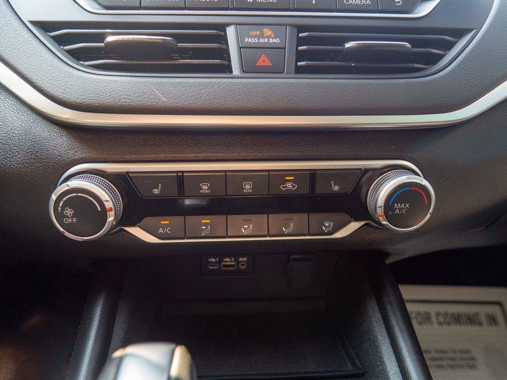 Used 2020 Nissan Altima 2.5 SR w/ Premium Package FWD image 21