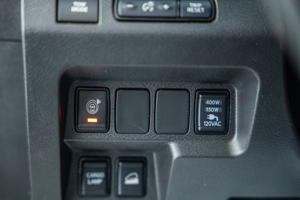 Used 2024 Nissan Frontier PRO-4X w/ Pro Convenience Package image 44