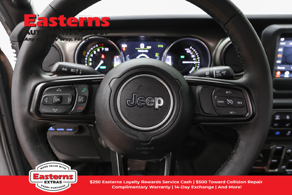 Used 2023 Jeep Wrangler Unlimited w/ Cold Weather Group AWD/4WD image 11