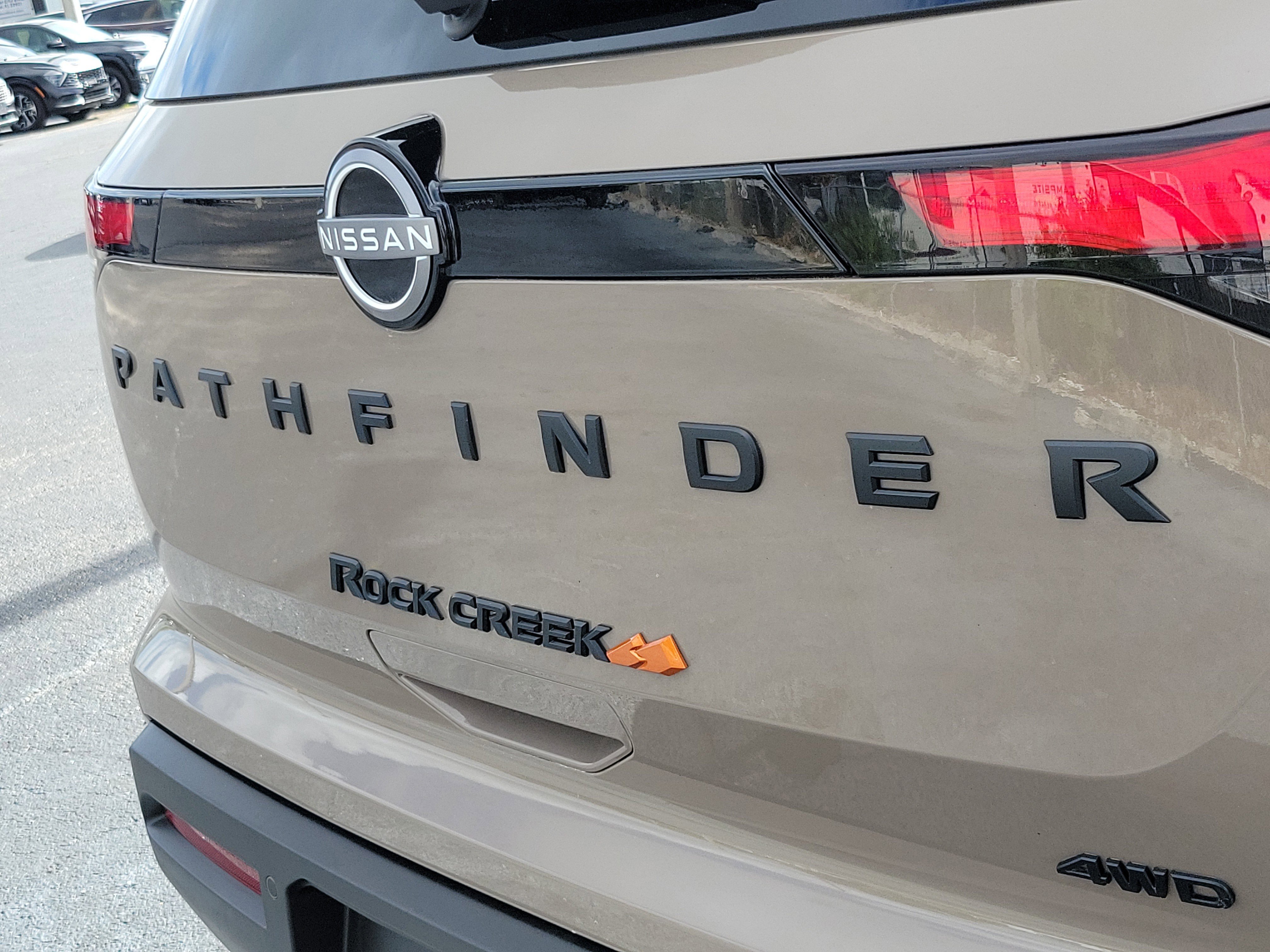 Used 2023 Nissan Pathfinder Rock Creek image 9