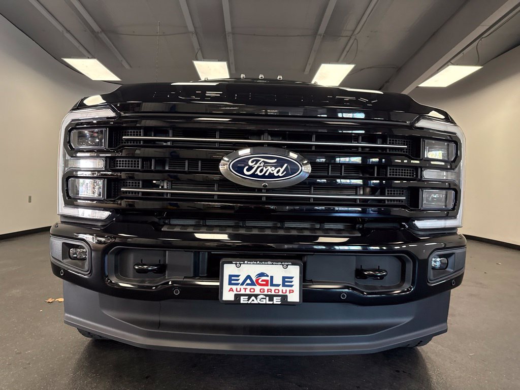 New 2027 Ford F250 Platinum w/ Snow Plow Prep Package AWD/4WD image 4
