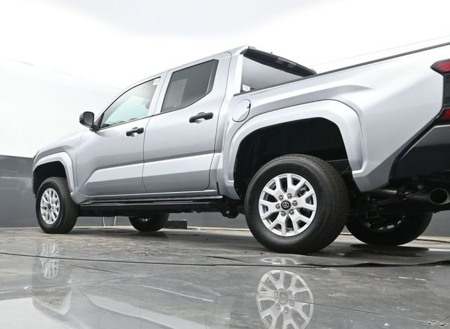 Used 2026 Toyota Tacoma SR w/ SR Upgrade Package RWD image 23