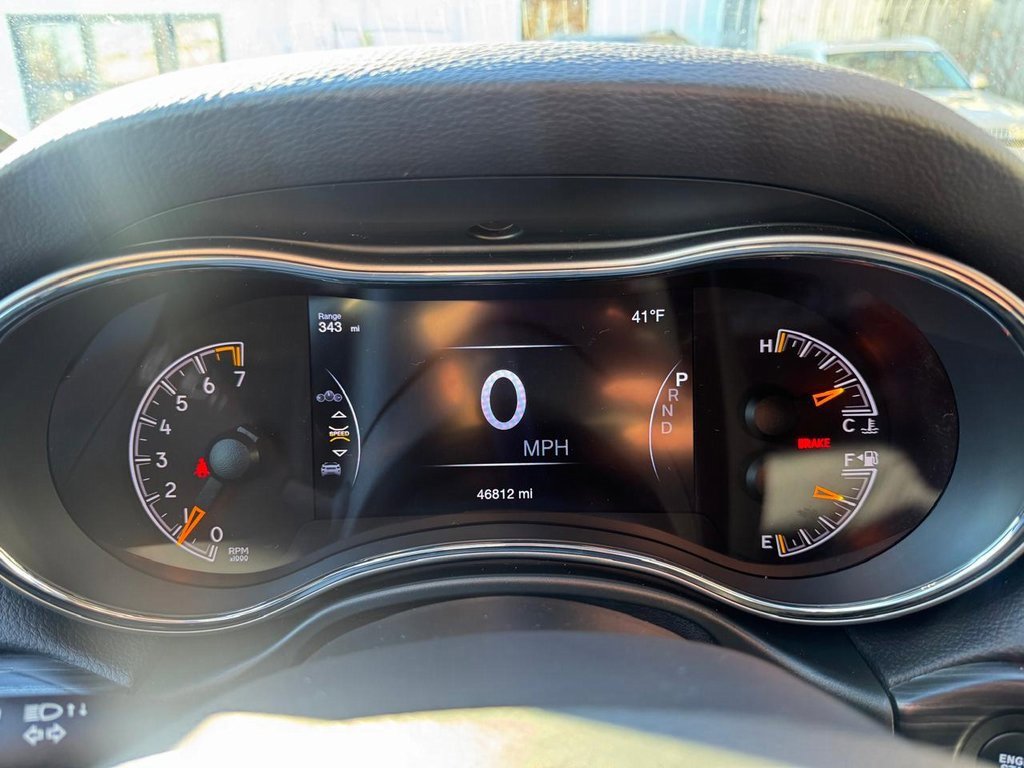 Used 2021 Jeep Grand Cherokee Limited image 14