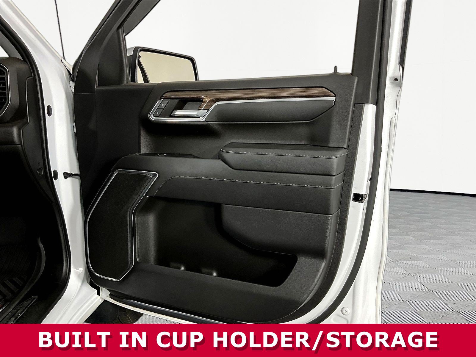 Used 2023 Chevrolet Silverado 1500 LT AWD/4WD image 27