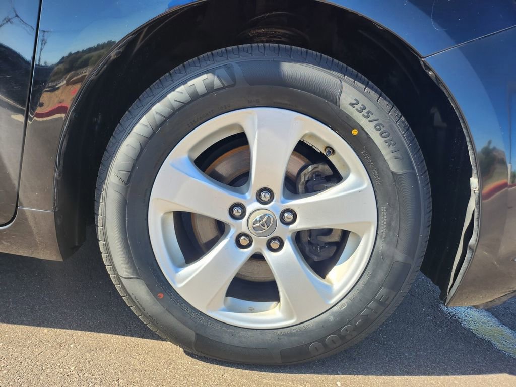 Used 2012 Toyota Sienna LE w/ Towing Pkg FWD image 36