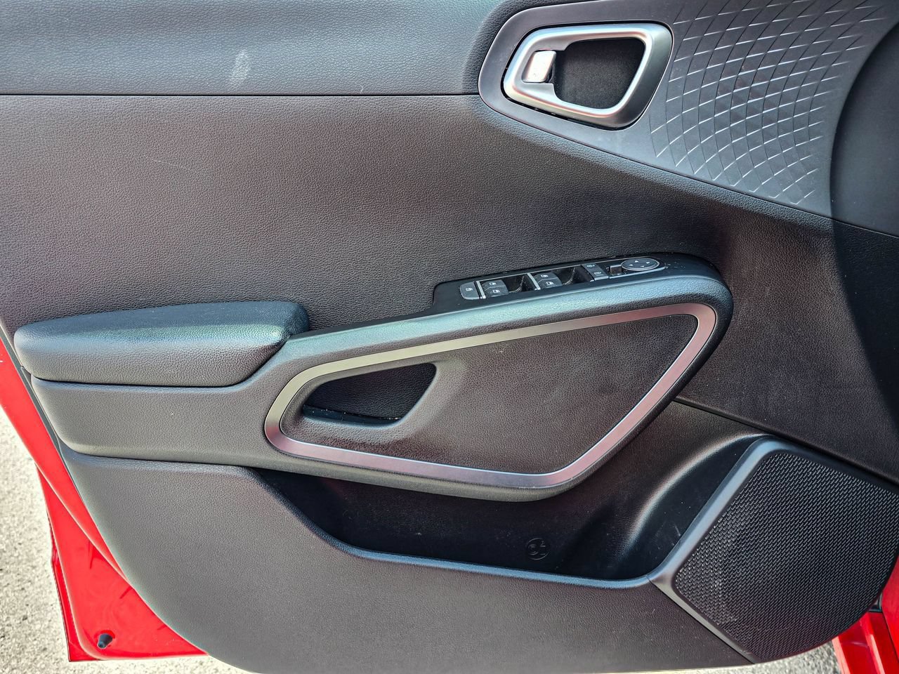 Used 2020 Kia Soul GT-Line w/ GT 2.0L Power Sunroof Package FWD image 11