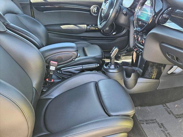 Used 2022 MINI Cooper S w/ Premium Package FWD image 19