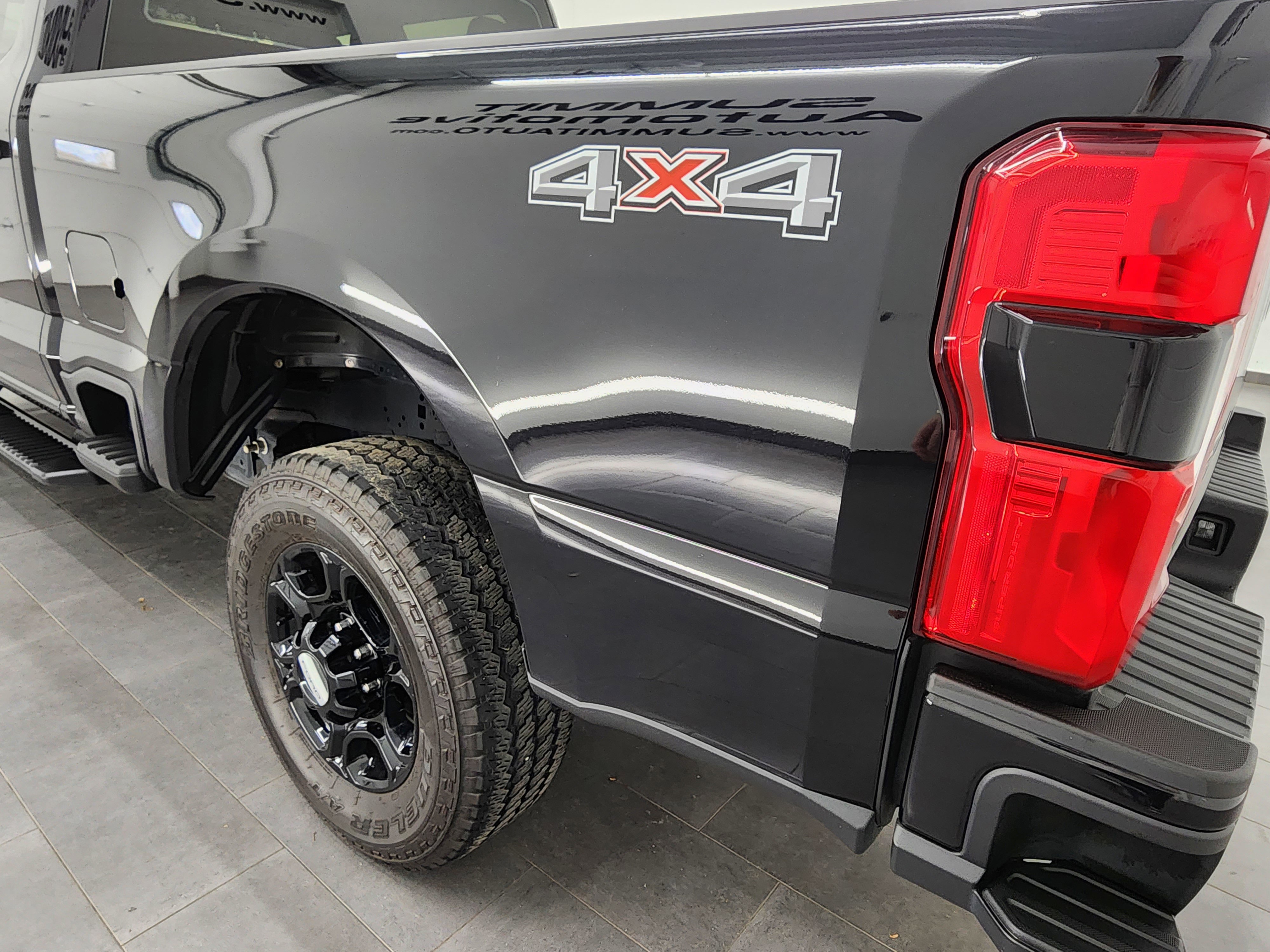 Used 2024 Ford F250 XL w/ STX Appearance Package image 33