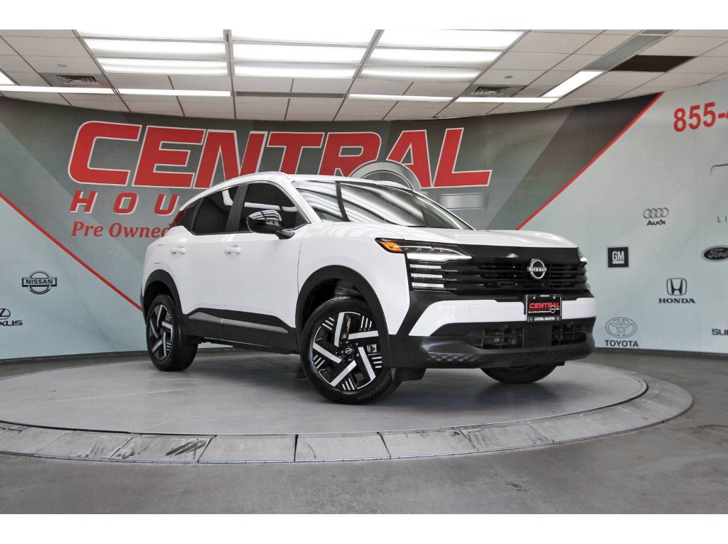 Used 2026 Nissan Kicks SV w/ SV Premium Package