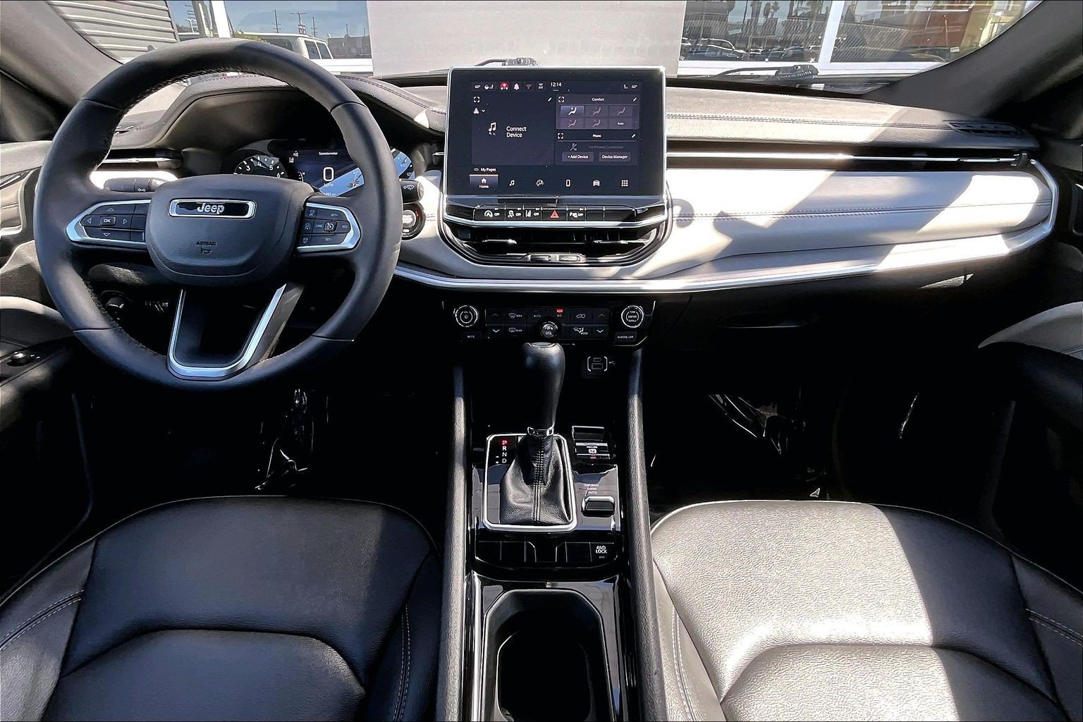 Used 2025 Jeep Compass Limited AWD/4WD image 14
