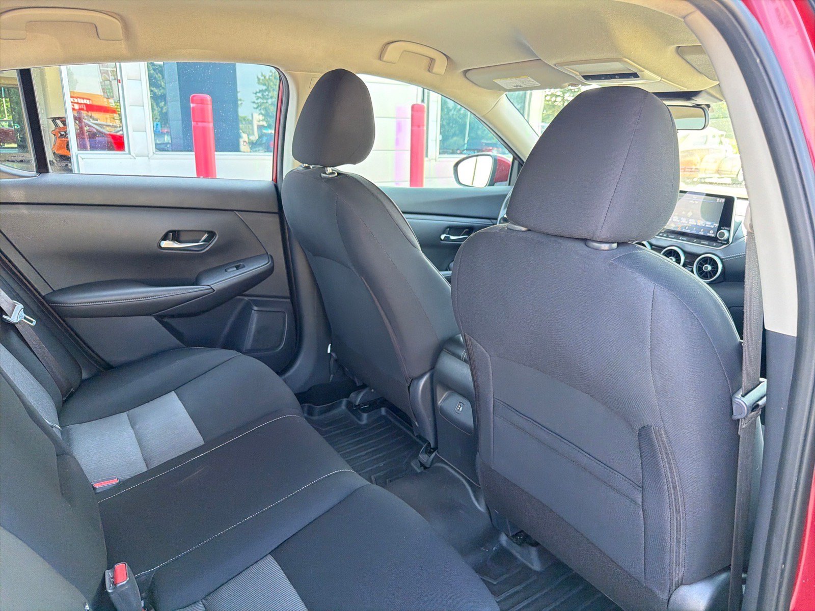 Used 2021 Nissan Sentra SV FWD image 25