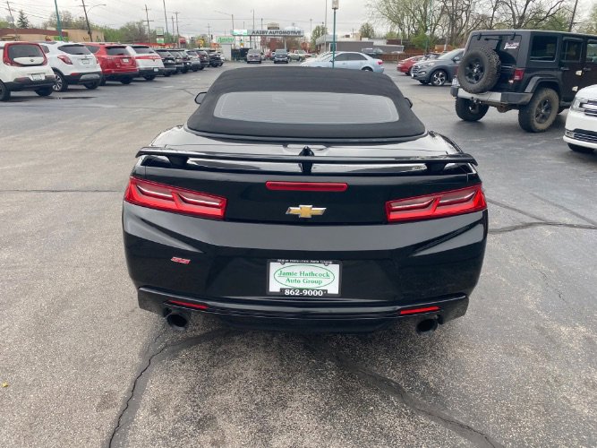 Used 2017 Chevrolet Camaro SS RWD image 4