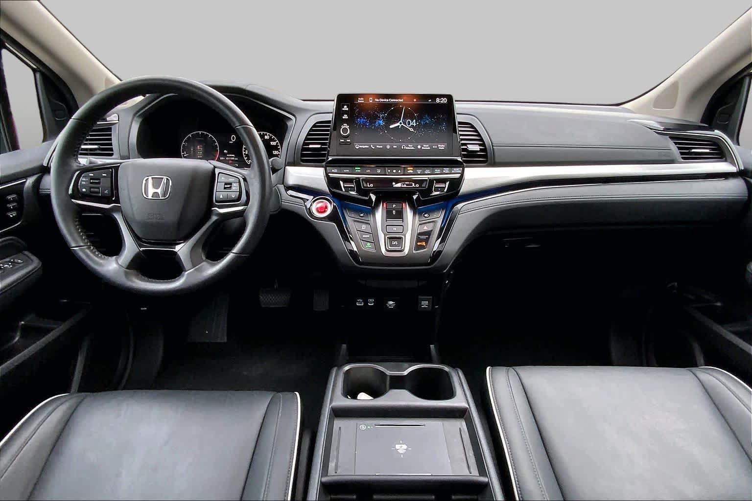 Used 2025 Honda Odyssey Touring image 16