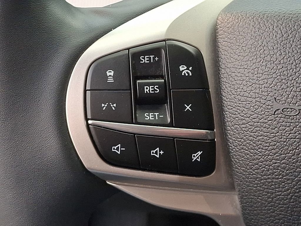 Used 2025 Ford Explorer Active w/ Active Comfort Package AWD/4WD image 21