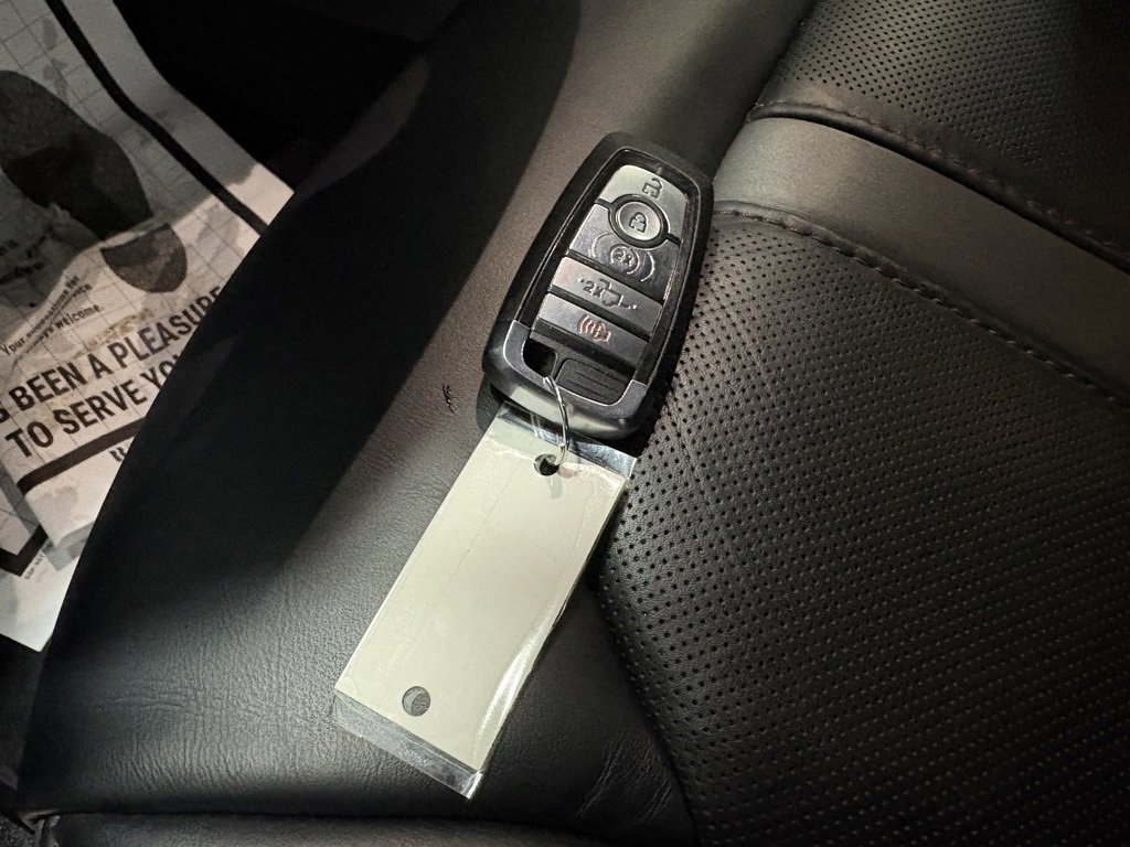 Used 2021 Ford F350 Platinum image 18