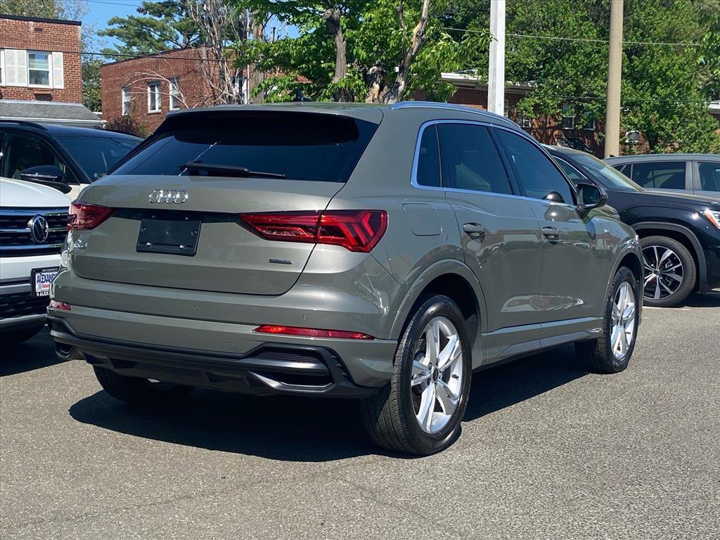 Used 2022 Audi Q3 2.0T Premium Plus AWD/4WD image 3