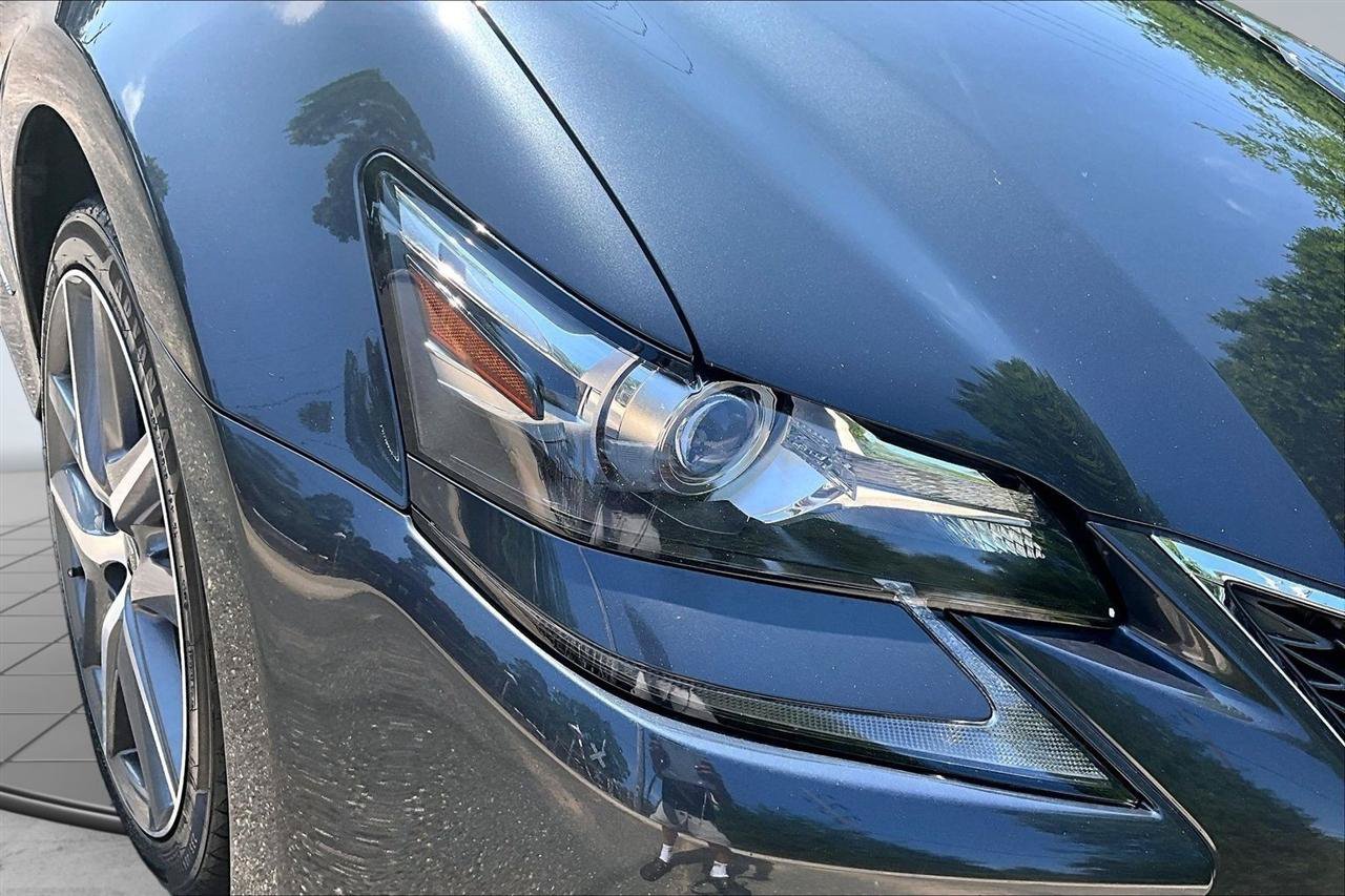 Used 2018 Lexus GS 350 F Sport AWD/4WD image 32