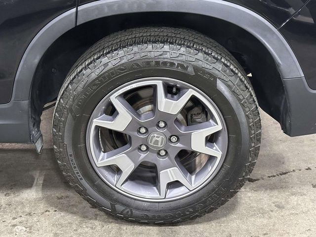 Used 2023 Honda Passport TrailSport image 13