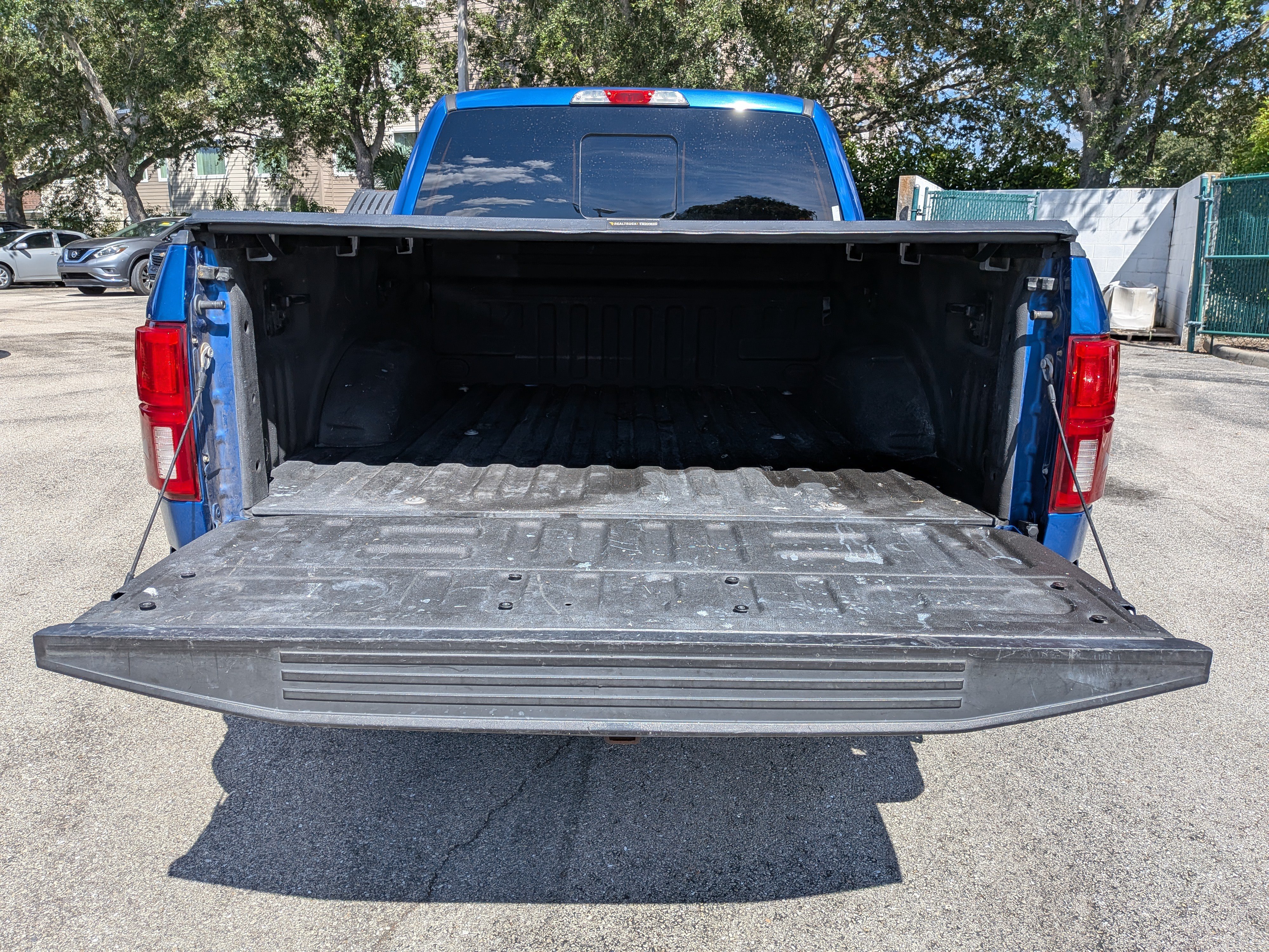 Used 2018 Ford F150 Lariat RWD image 13