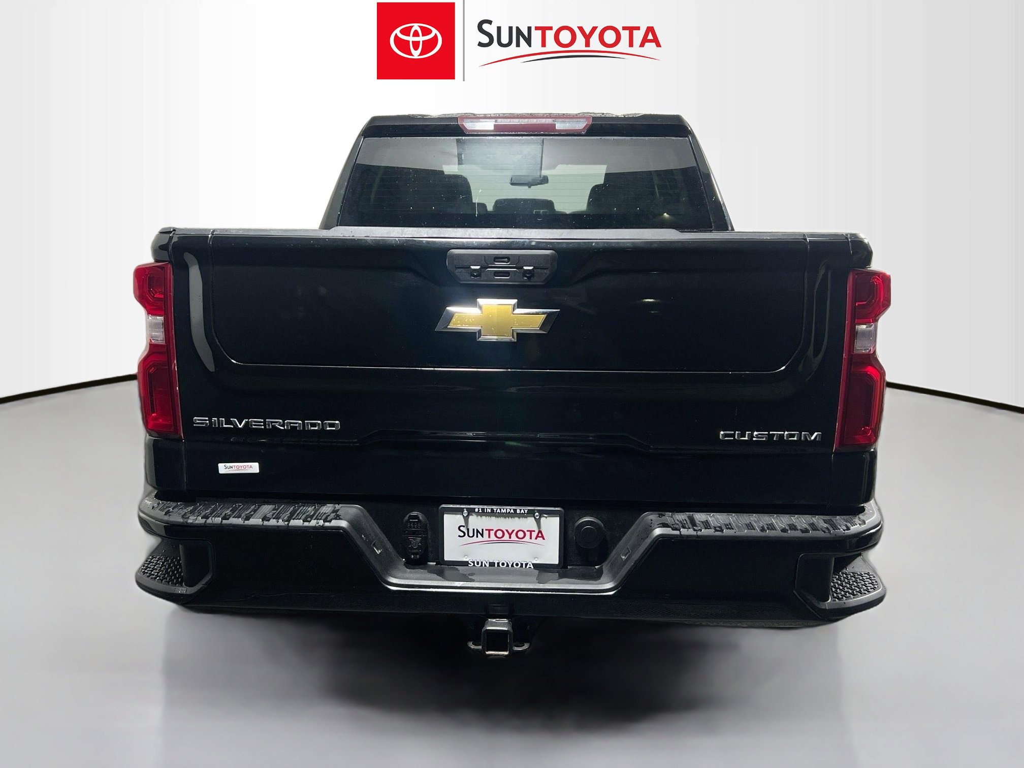 Used 2022 Chevrolet Silverado 1500 Custom image 5