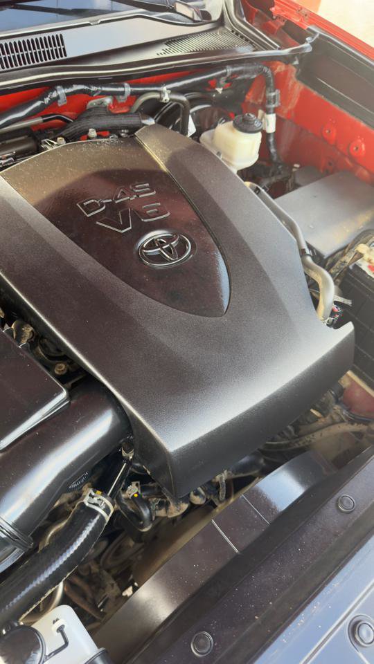 Used 2017 Toyota Tacoma TRD Sport w/ Tow Package (A/T) image 34