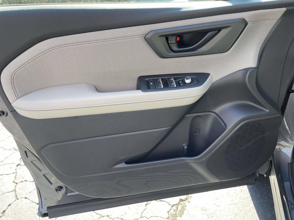 Certified 2026 Subaru Forester Premium AWD/4WD image 15