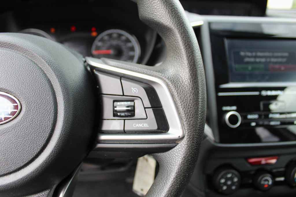 Used 2018 Subaru Crosstrek 2.0i AWD/4WD image 17