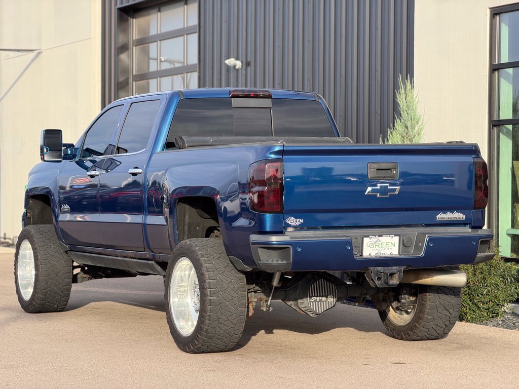 Used 2015 Chevrolet Silverado 2500 High Country w/ Duramax Plus Package AWD/4WD image 4