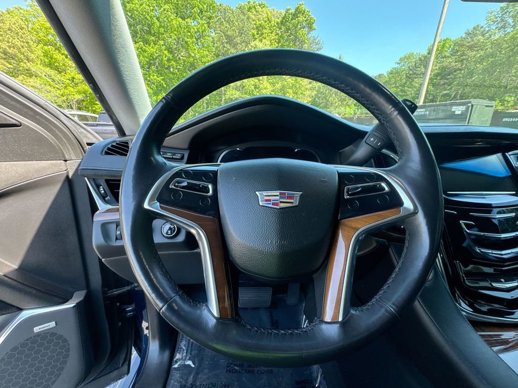 Used 2017 Cadillac Escalade Premium Luxury image 16