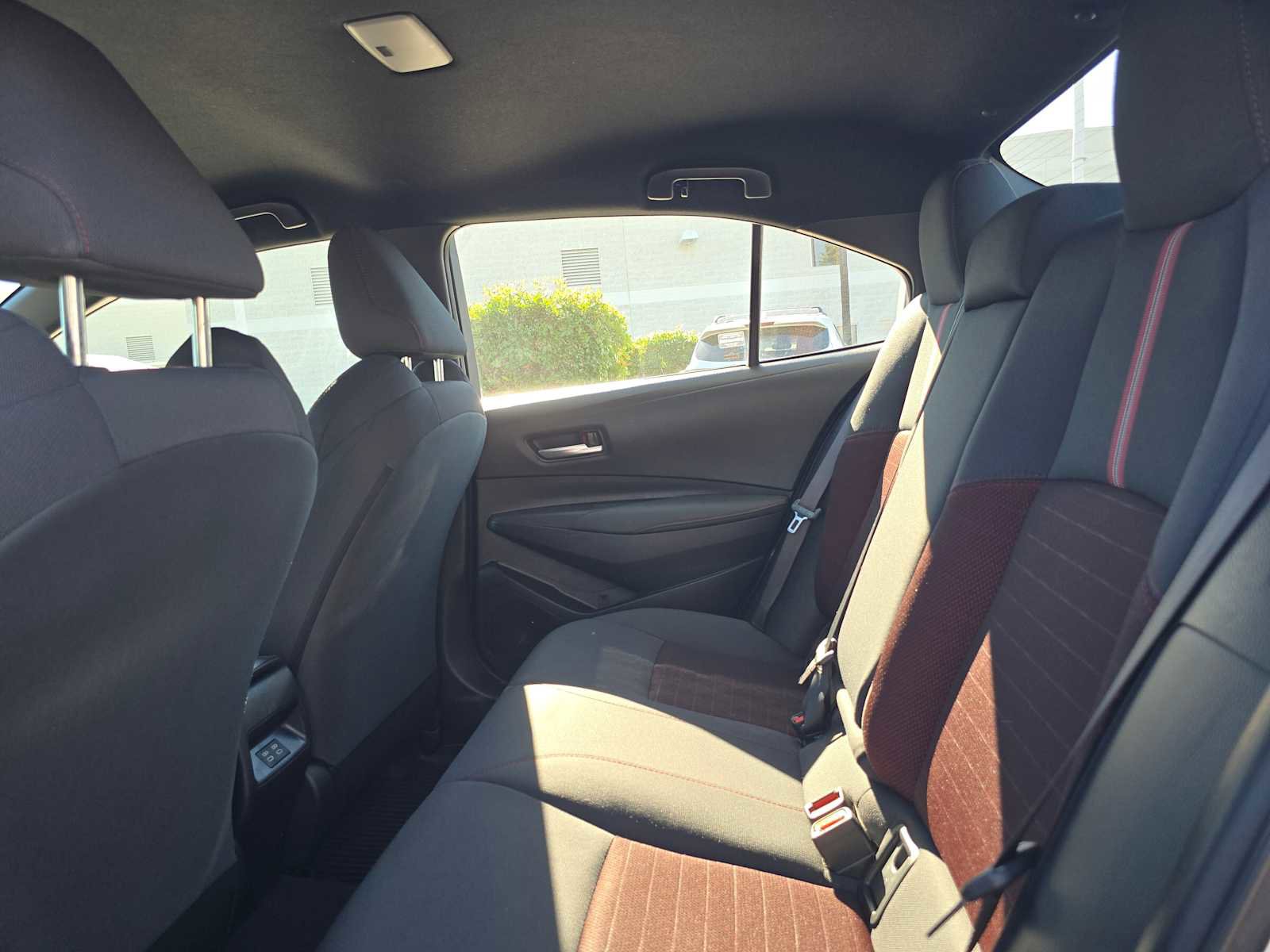 Certified 2024 Toyota Corolla SE image 18