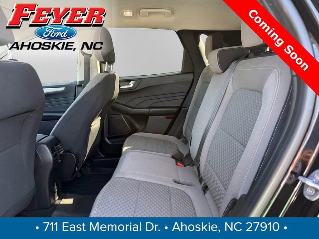 Used 2021 Ford Escape SE w/ Cold Weather Package FWD image 13