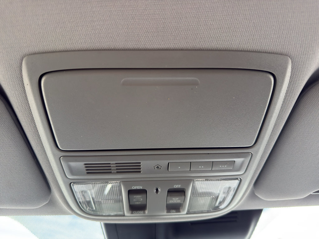 Used 2019 Honda CR-V Touring image 23