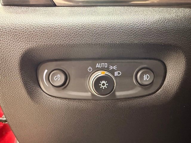 Used 2018 Chevrolet Traverse High Country AWD/4WD image 26