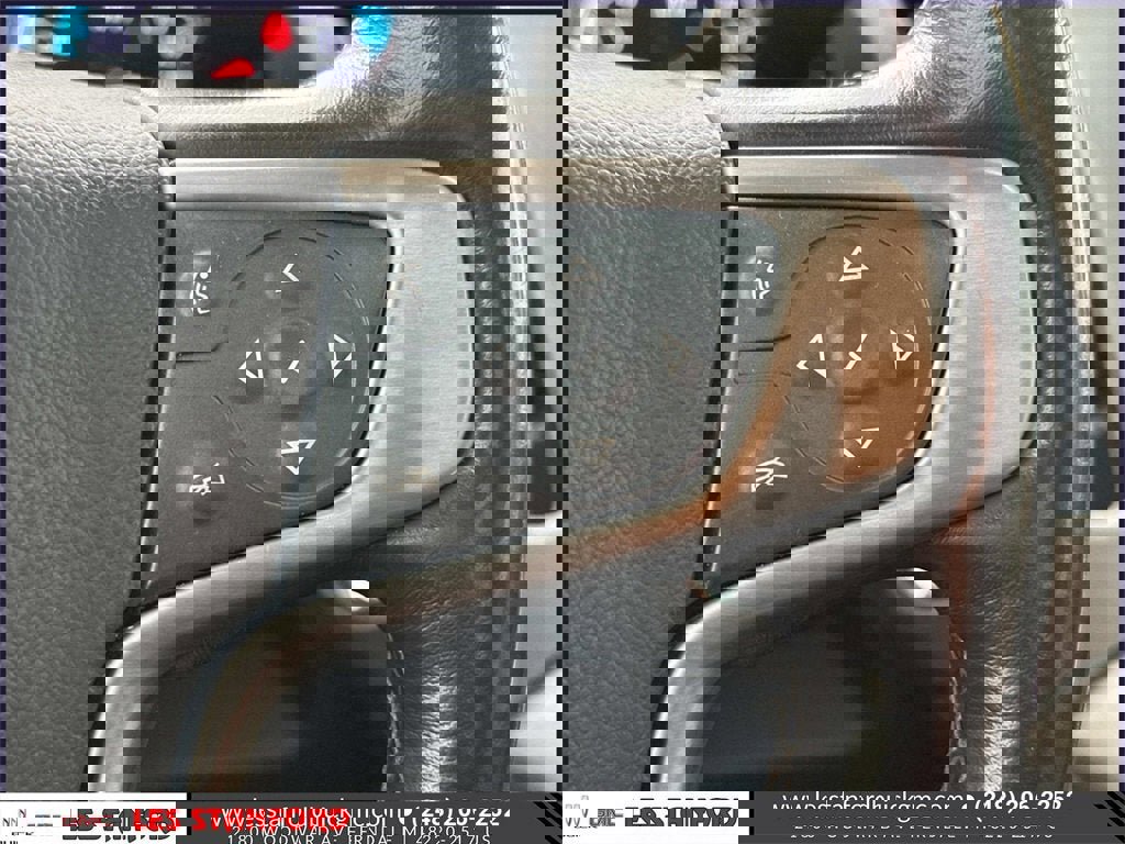 Used 2018 GMC Yukon Denali w/ Denali Ultimate Package image 25