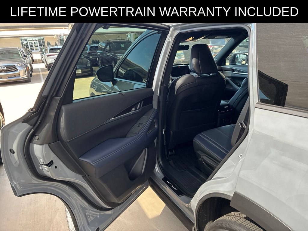 Certified 2026 INFINITI QX60 Sport w/ Dark Cargo Package AWD/4WD image 12
