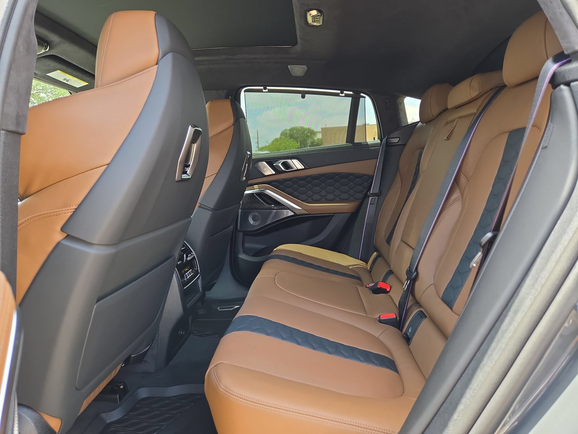 New 2027 BMW X6 M Competition w/ Executive Package AWD/4WD image 13