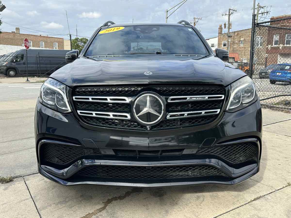 Used 2019 Mercedes-Benz GLS 63 AMG 4MATIC w/ AMG Night Styling Package image 2